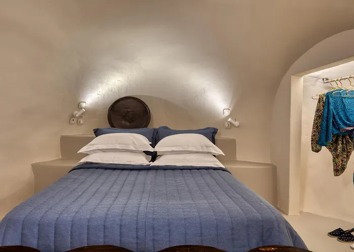Kore Cave House By Oias Local Cave Houses